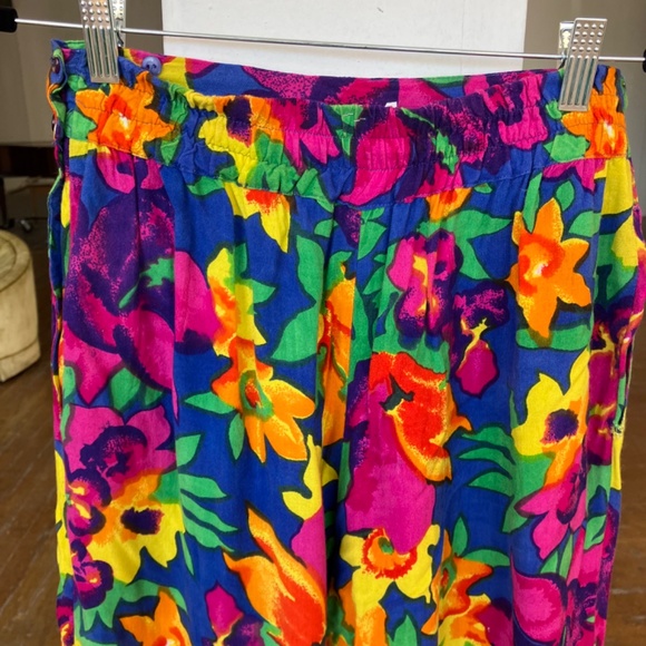 Vintage, colorful floral, cropped wide leg, two piece set - Picture 3 of 10